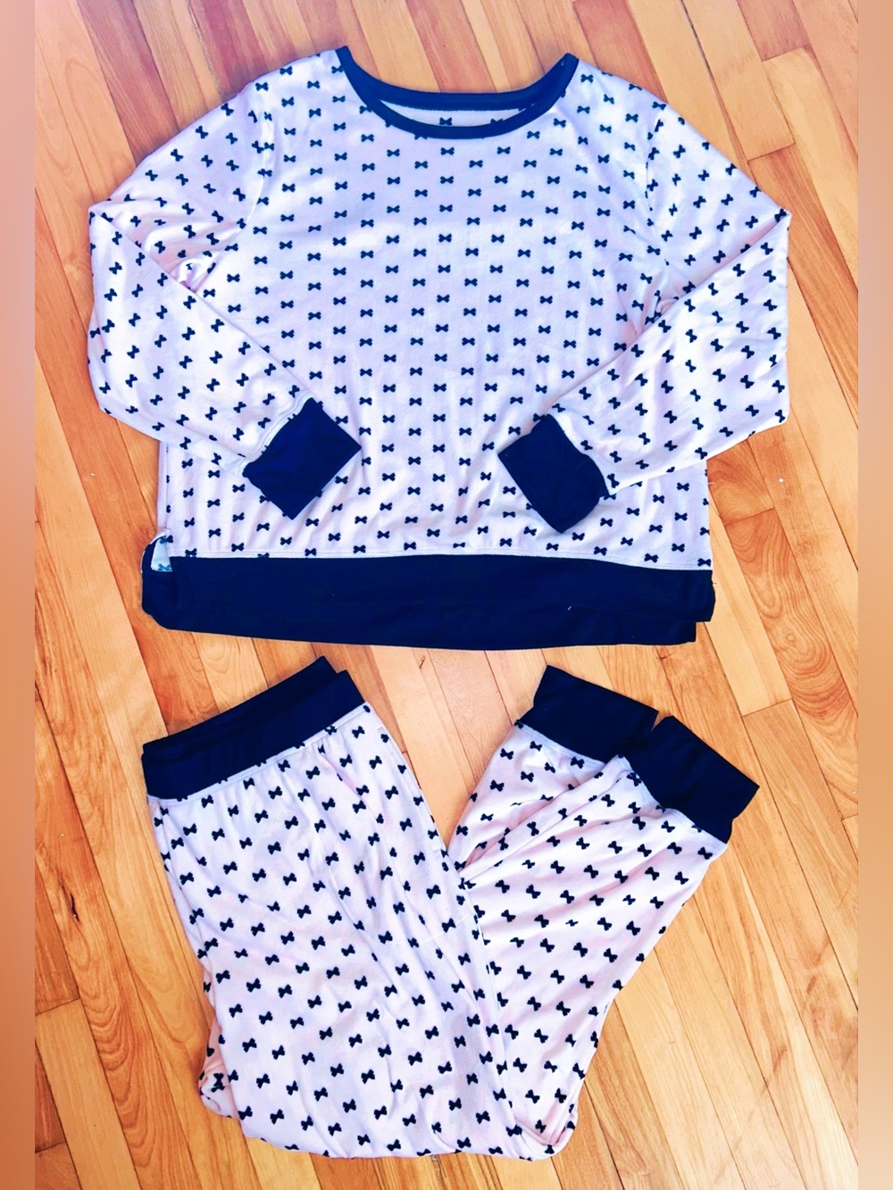 Kate Spade Bow Print Pajama Set size XL